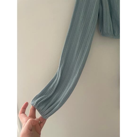 Lulus Vibe Check Ribbed Blue Wrap Crop Top Size Small Balloon Sleeve - Picture 7 of 9